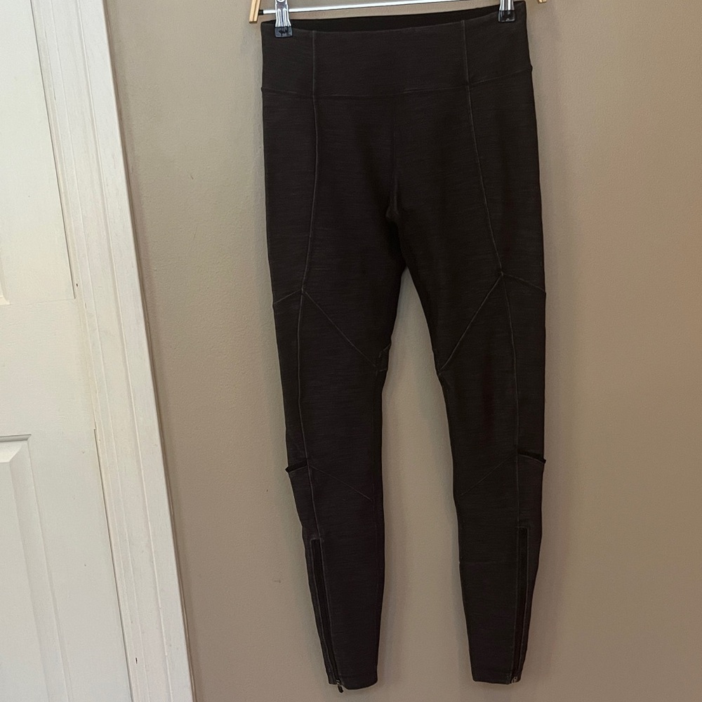 Lululemon distressed Black High-Waisted Leggings